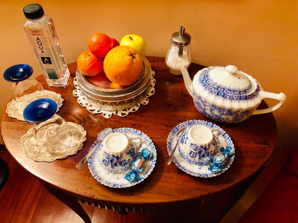 Bed and Breakfast Opera Deluxe Равенна Экстерьер фото